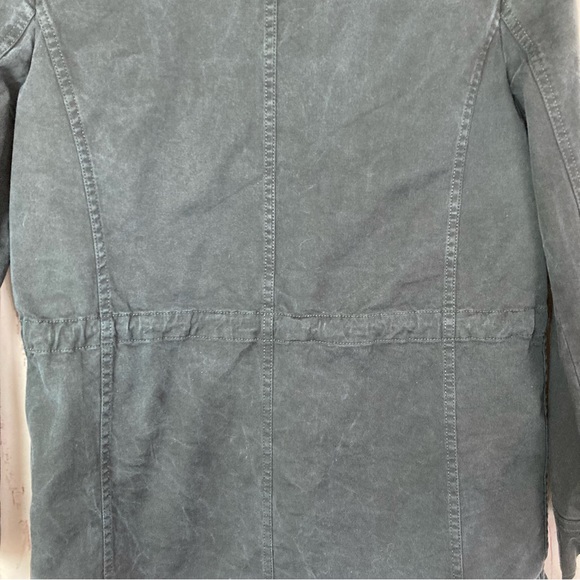 Lucky Brand M Medium Navy Blue Denim Jacket Pockets Button Zip Distressed Faded - Picture 7 of 9